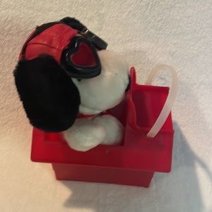 Vintage 1958-1966 Snoopy Red Baron by United Feature Syndicate! Rare!